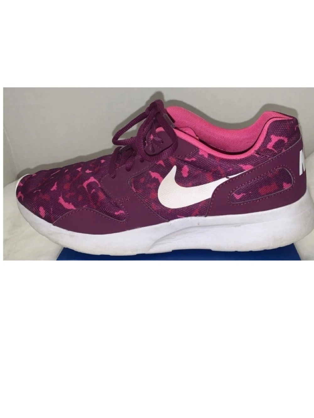 🦋🎯 Nike Kaishi Running Shoes Pink Purple Animal Print Size 9